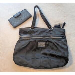 Coach Tote Bag Daisy Poppy Canvas Signature Bag With Matching Wallet